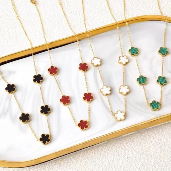 Ensemble de Bijoux Fleurs Tendance Blanc – Image 3