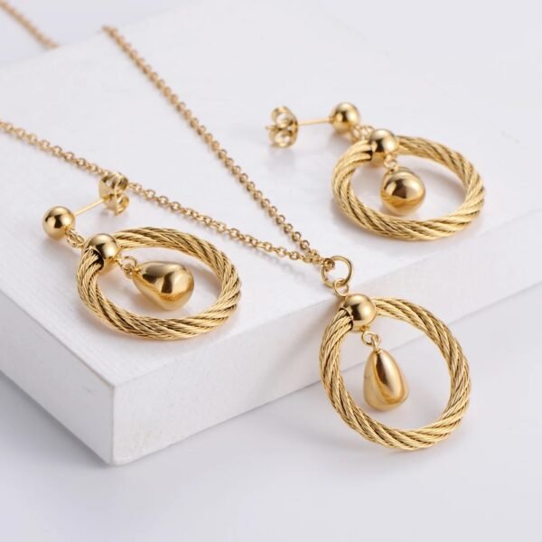 Parure de Bijoux - Boucles d'Oreilles Créoles et Collier en Acier Inoxydable
