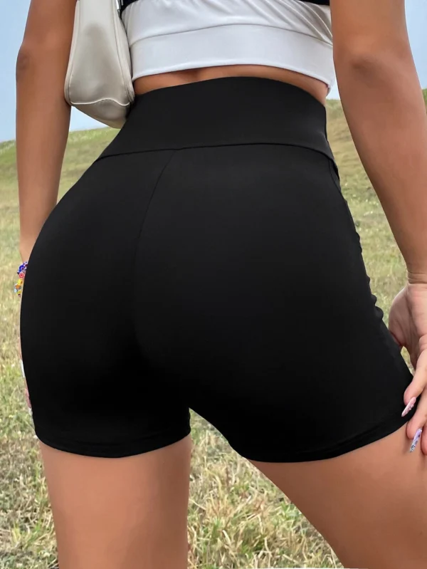SHEIN Essnce Short cycliste poche – Image 2