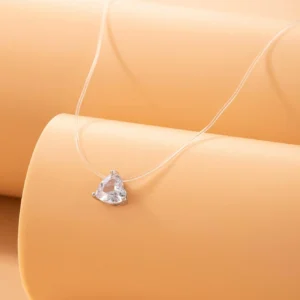 imoli Collier pendentif cœur en cubique