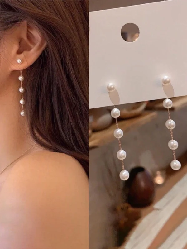 Boucle D'oreille À Décor De Fausses Perles