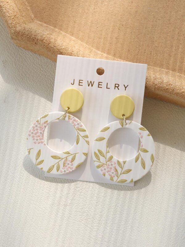 1 paire de boucles d'oreilles pendantes acryliques