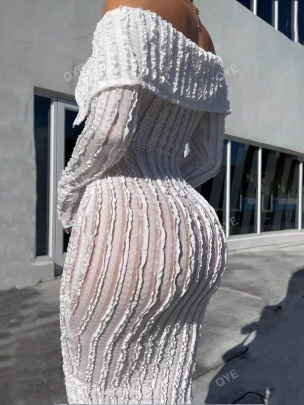Robe en maille à manches longues et épaules – Image 2