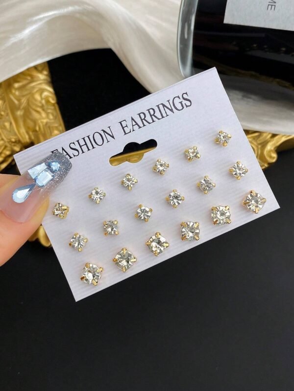 Ensemble De 18 Boucles D'oreilles Simples