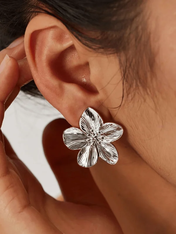 2 pièces Boucles d'oreilles avec fleur et trèfle – Image 10
