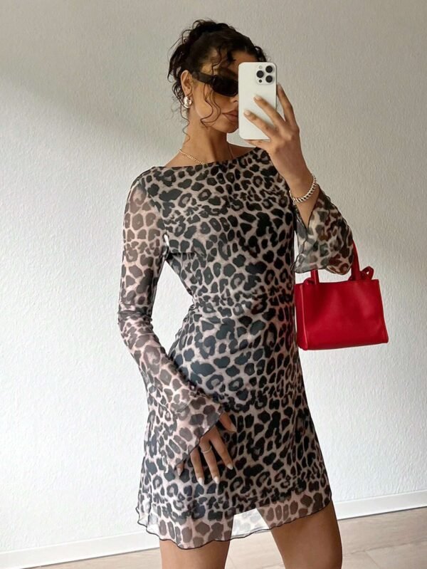 SHEIN EZwear Robe d'été sexy avec dos nu – Image 2