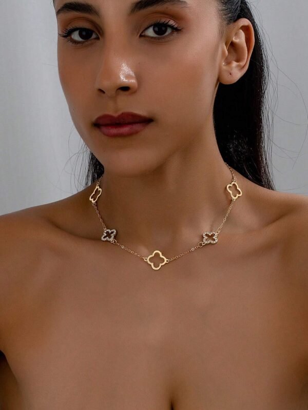 1 pièce Collier vintage avec un pendentif trèfle