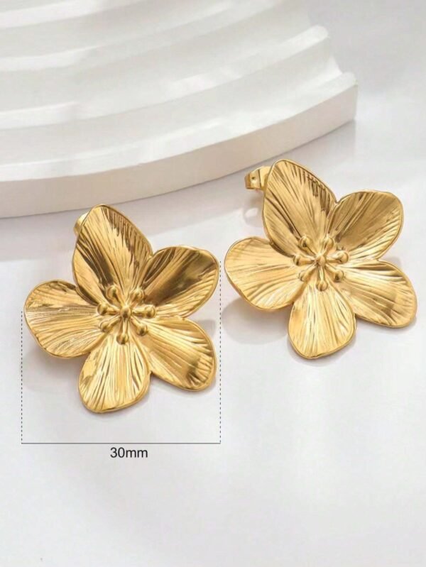 1 paire de boucles d'oreilles à fleurs en métal – Image 7