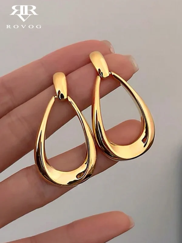 1 paire de boucles d'oreilles géométriques simples