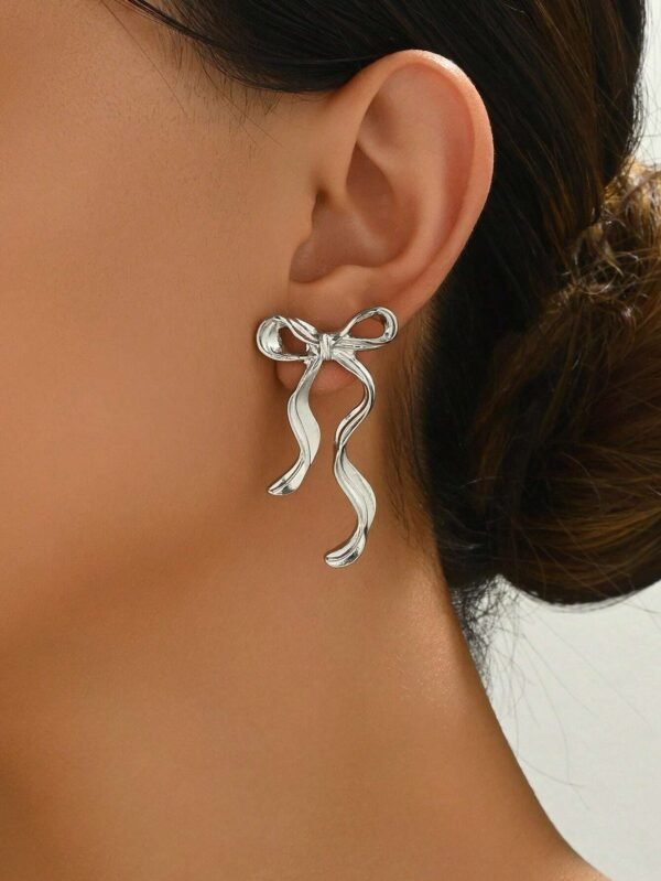 1 paire de boucles d'oreilles avec nœud en ruban – Image 4