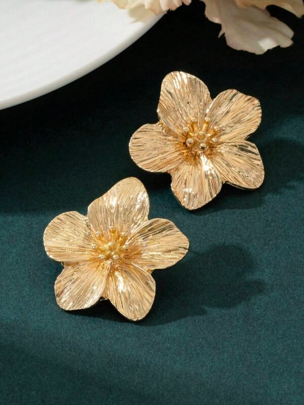 1 paire Boucles d'oreilles à clous élégantes – Image 4