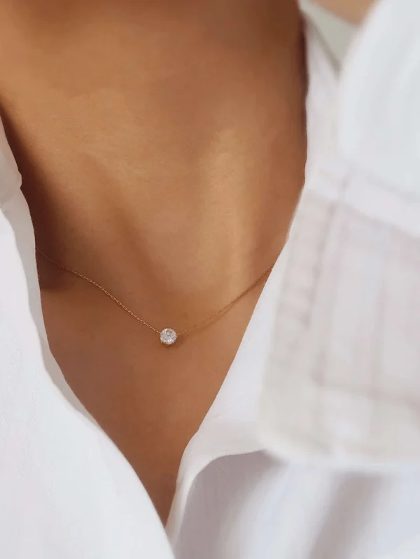 Biokia Collier pendentif rond en zirconium cubique – Image 13