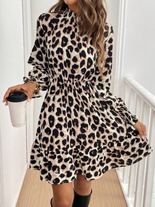 SHEIN Frenchy Robe courte à manches longues – Image 6