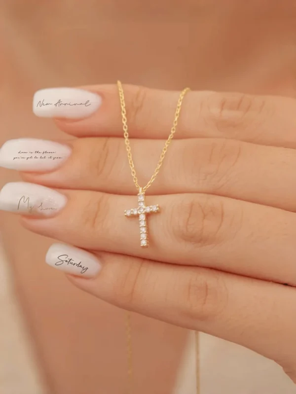 1 pièce Collier pendentif croix en zirconium