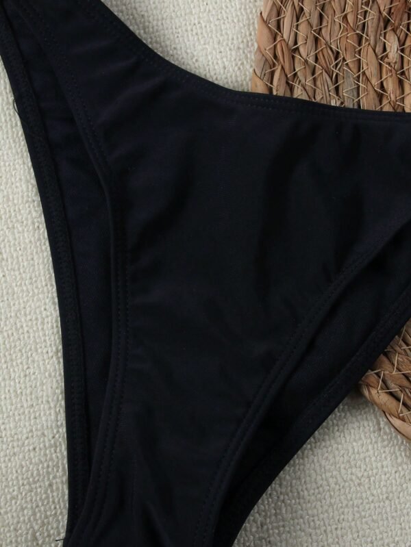 Bikini bandeau couleur unie sexy – Image 4