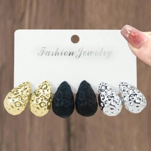 Ensemble de 6 clips d’oreille larges goutte de larme