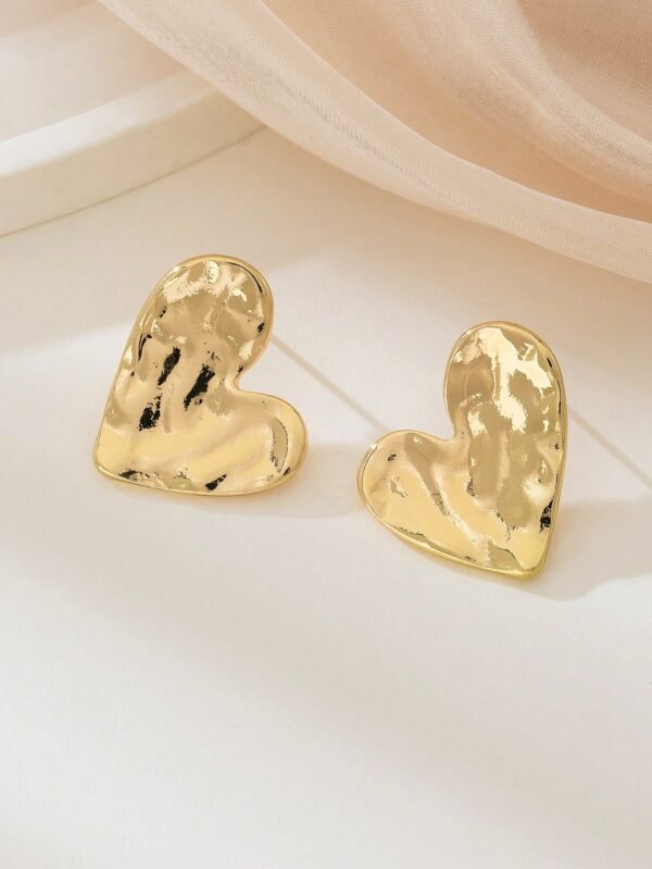 1 paire de boucles d'oreilles en forme de cœur – Image 3