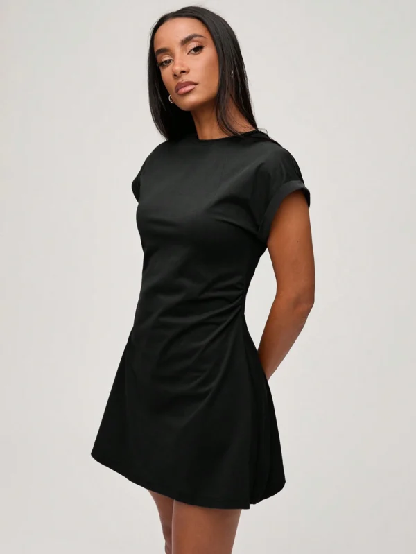 SHEIN BASICS Robe courte en maille à encolure – Image 4