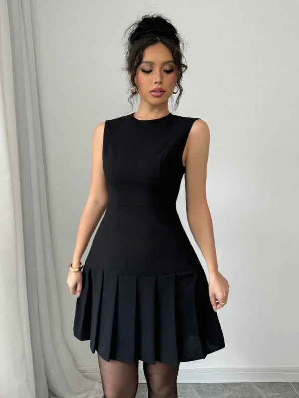 Elenzga Robe noire élégante avec fronces= – Image 3