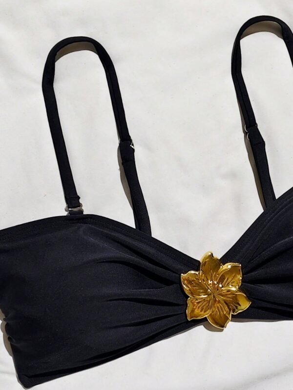 Top bikini bandeau uni fleur métallique – Image 5