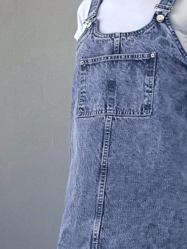 Cottnline Robe en jean salopette patch poche – Image 3