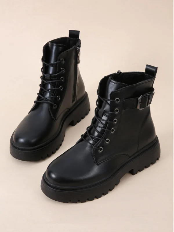 Bottes minimalistes avec fermeture éclair