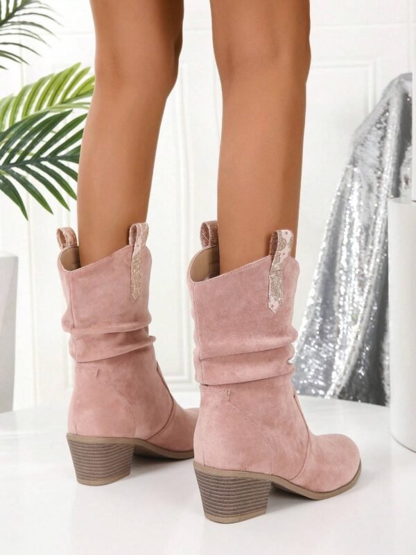 Bottes cow-girl asymétriques brodées talon épais – Image 3