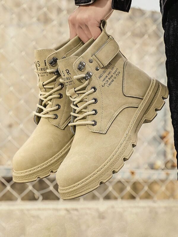Bottes homme kaki motif lettres et lacets – Image 3