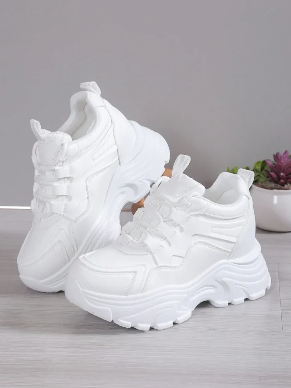 Chaussures décontractées blanches à semelle