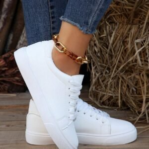 Baskets blanches skate polyvalentes
