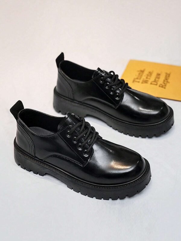 Chaussures résistantes décontractées homme