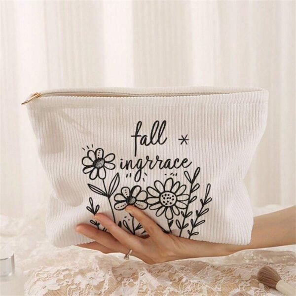 Sac maquillage fleurs velours – Image 17