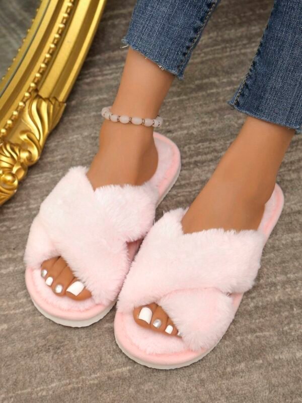 Chaussons croisés fourrure confortables intérieur/extérieur – Image 4