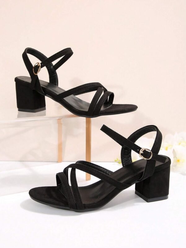 Sandales talons hauts bout rond bride croisée – Image 5