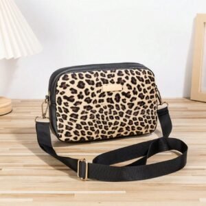 Sac bandoulière brodé amour