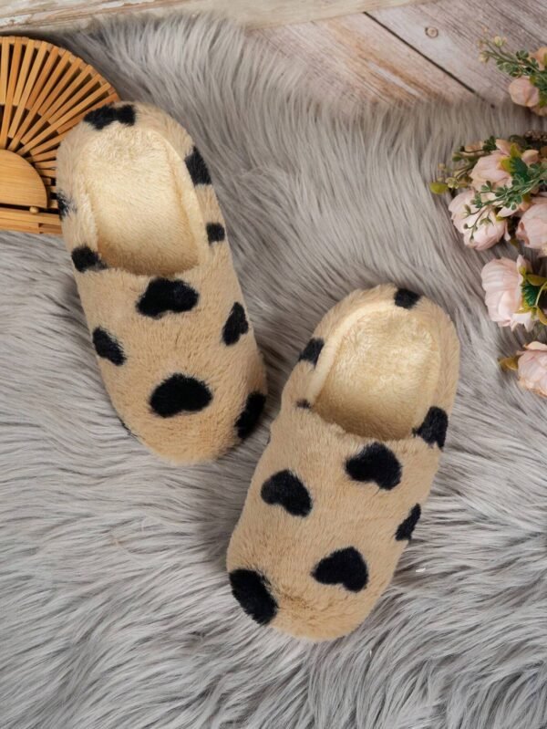 Chaussons cœur peluche hiver – Image 5