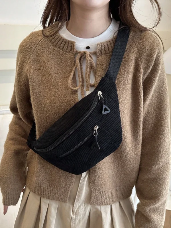 Sacoche poitrine uni zippée