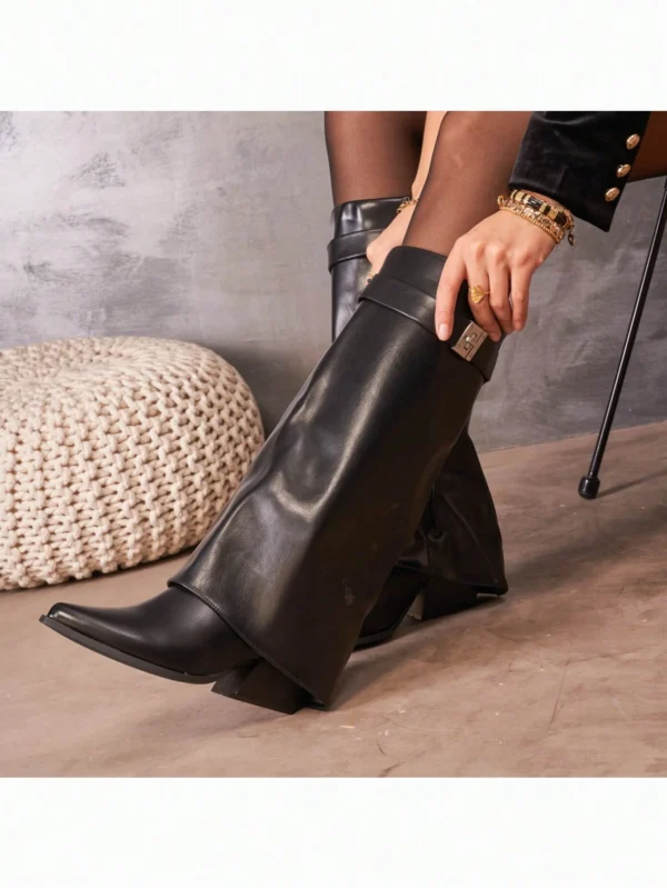 Bottes mi-mollet brillantes avec boucle