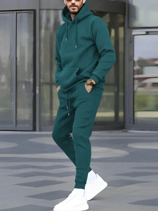 Manfinity Dauomo Ensemble sweat & pantalon unicolore