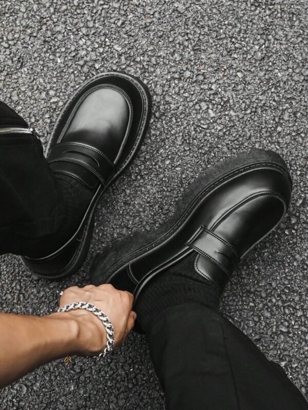 Chaussures habillées rondes vintage homme – Image 17