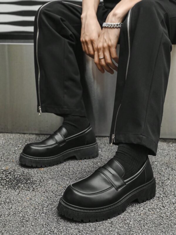 Chaussures habillées rondes vintage homme – Image 16