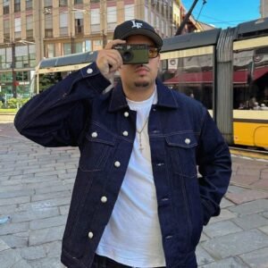 Veste jean décontractée streetwear étudiant