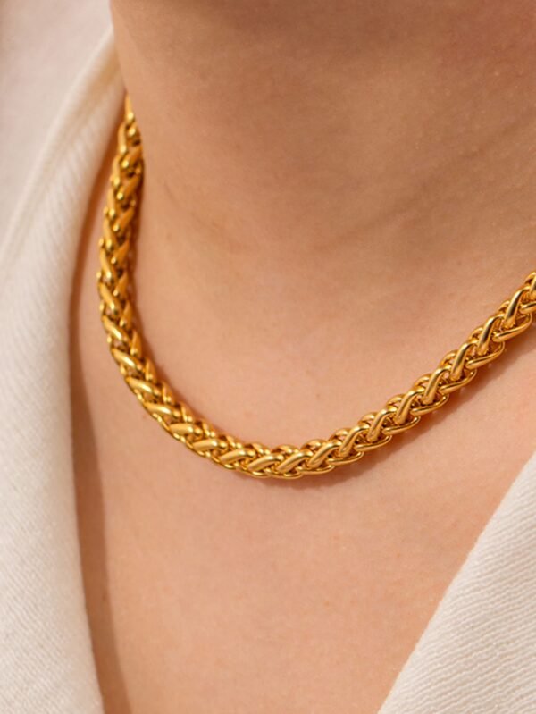 Collier Mode Uwld