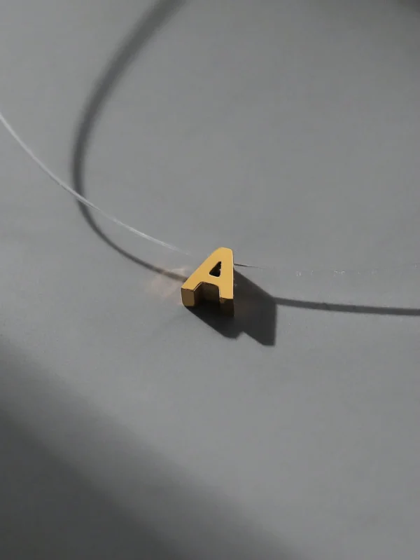 Collier Lettres Simple Femme – Image 3
