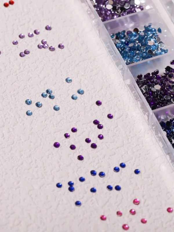 12 pcs Grilles strass colorés – Image 3