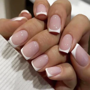 24 pcs ongles courts French blancs