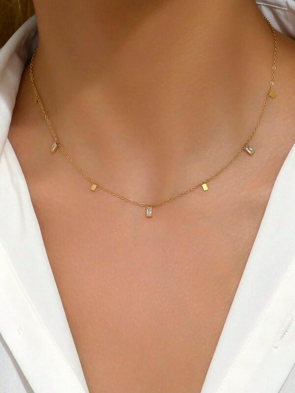 Collier Rectangle Simple Femme – Image 3