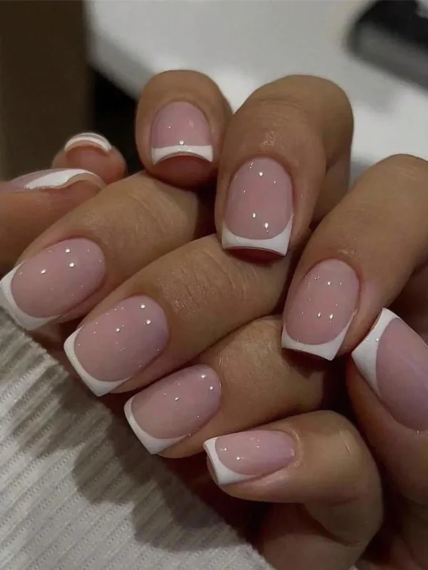 24 pcs ongles French courts carrés