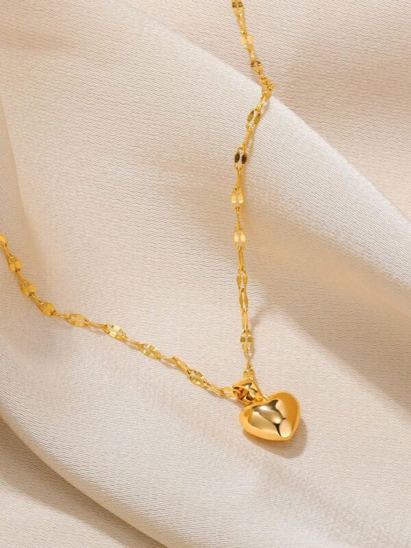 Collier Cœur Lèvres 2023 – Image 10
