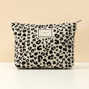 Sac léopard blanc maquillage